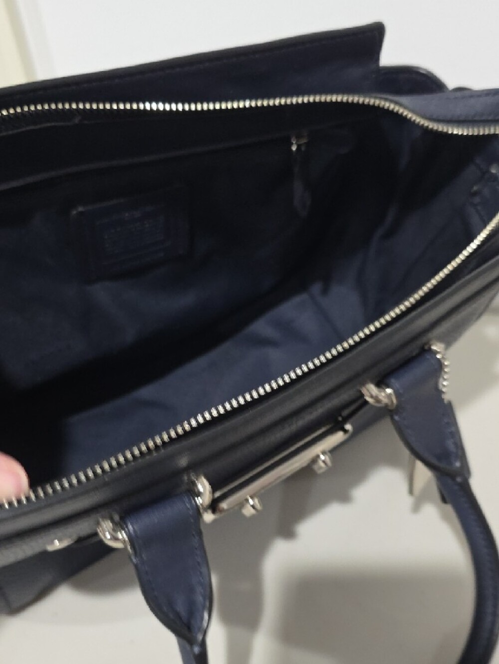 Coach Swagger 27 Navy Pebbled Leather Satchel with Silver Hardware Purse F87295 - Picture 14 of 16